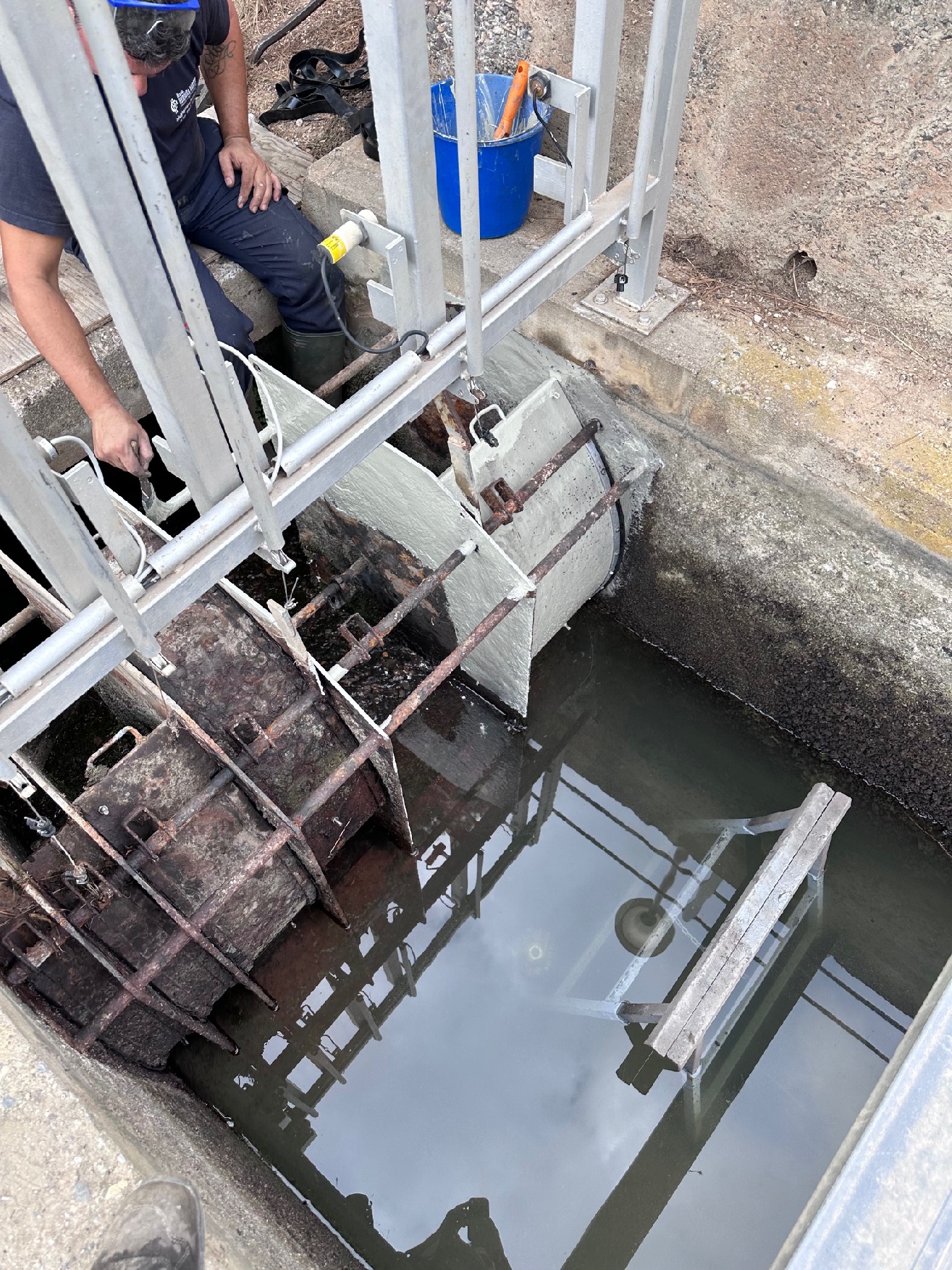 Trabajos de Mantenimiento de Depuradoras de Agua de Hermanos Herrera Requena en Salobreña (Granada)